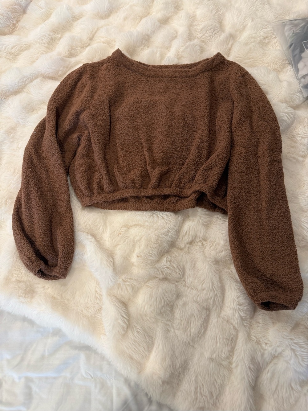 Buffbunny teddy set  Brown Sherpa Lounge Set - Cropped Pullover & Joggers - Picture 5 of 6